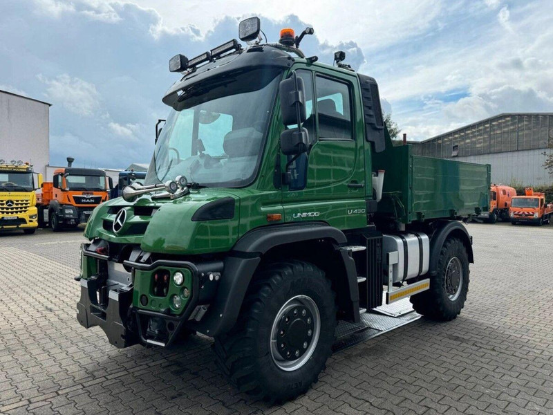 Mercedes-Benz Unimog U430 4x4 Tipper - 翻斗车:图1 Mercedes-Benz Unimog U430 4x4 Tipper - 翻斗车:图1