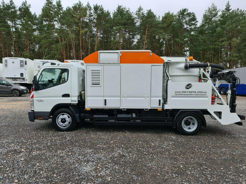 Mitsubishi CANTER Szippantóskocsi - 真空车:图3 Mitsubishi CANTER Szippantóskocsi - 真空车:图3