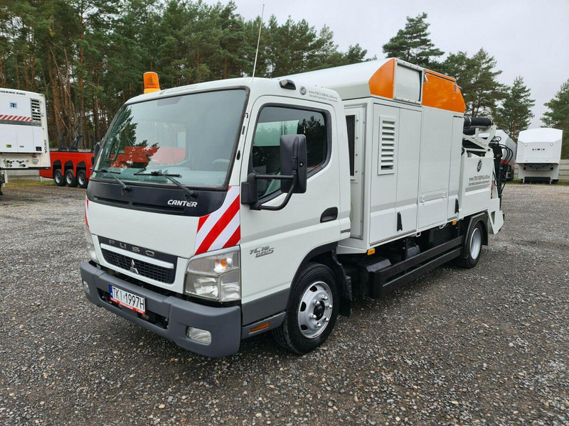 Mitsubishi CANTER Szippantóskocsi - 真空车:图2 Mitsubishi CANTER Szippantóskocsi - 真空车:图2