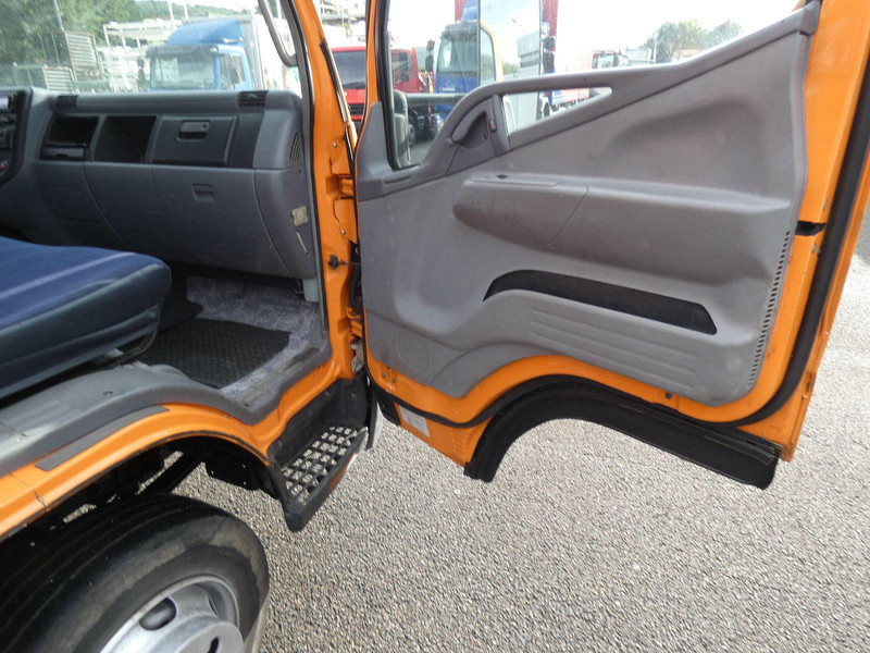 Mitsubishi Canter Fuso Abrollkipper 租赁 Mitsubishi Canter Fuso Abrollkipper：图11