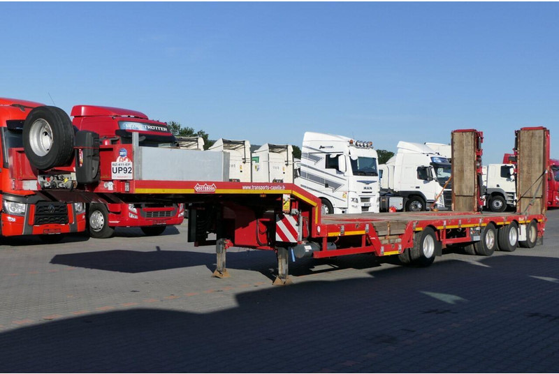 Nooteboom NISKOPODWOZIE LAWETA / 4 OSIOWA / DMC: 73500 KG / NAJAZDY HYDRAU - 低装载半拖车:图3 Nooteboom NISKOPODWOZIE LAWETA / 4 OSIOWA / DMC: 73500 KG / NAJAZDY HYDRAU - 低装载半拖车:图3