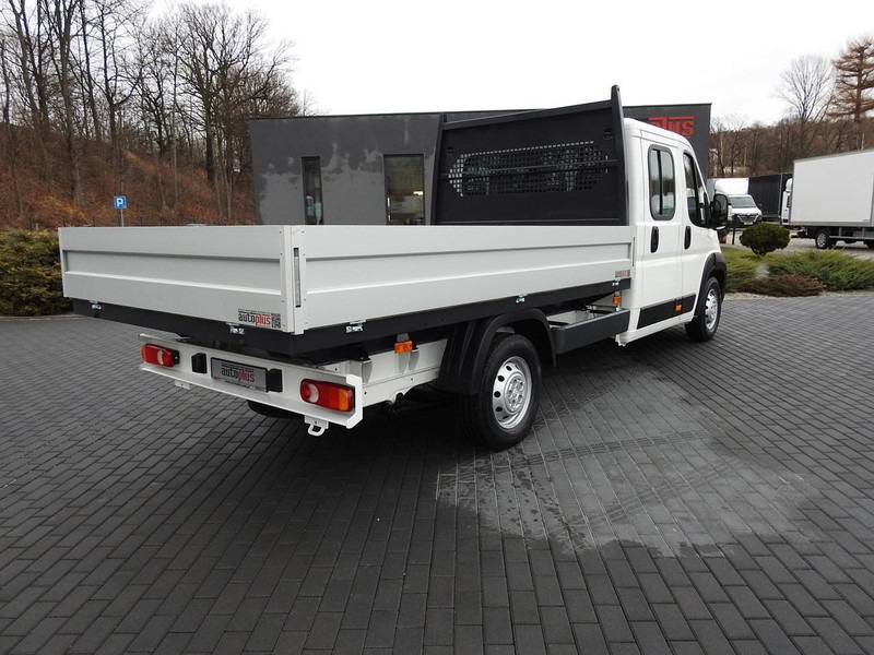 Peugeot BOXER SKRZYNIA PODWÓJNA KABINA DOKA 7 MIEJSC TEMPOMAT KLIMATYZAC - 平板货车, 康比货车:图3 Peugeot BOXER SKRZYNIA PODWÓJNA KABINA DOKA 7 MIEJSC TEMPOMAT KLIMATYZAC - 平板货车, 康比货车:图3