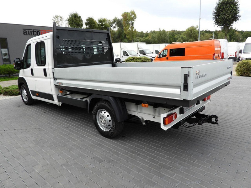 平板货车, 康比货车 Peugeot BOXER SKRZYNIA PODWÓJNA KABINA DOKA 7 MIEJSC TEMPOMAT KLIMATYZAC:图10 平板货车, 康比货车 Peugeot BOXER SKRZYNIA PODWÓJNA KABINA DOKA 7 MIEJSC TEMPOMAT KLIMATYZAC:图10