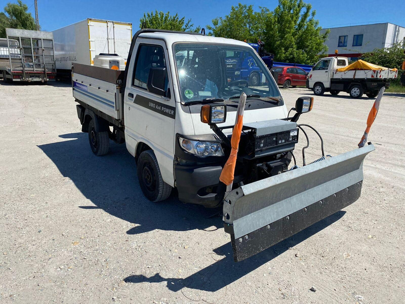 Piaggio Porter 1,2 d Pfau S90 - 4x4 - Tipper - snowplow - 翻斗货车:图1 Piaggio Porter 1,2 d Pfau S90 - 4x4 - Tipper - snowplow - 翻斗货车:图1