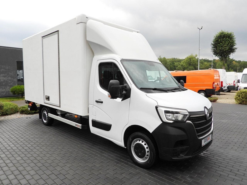 Renault MASTER KONTENER WINDA 8 PALET TEMPOMAT LEDY KLIMATYZACJA  145KM - 厢式货车:图4 Renault MASTER KONTENER WINDA 8 PALET TEMPOMAT LEDY KLIMATYZACJA  145KM - 厢式货车:图4
