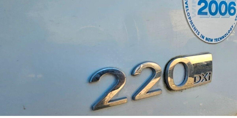 Renault MIDLUM 220 Dxi - Road sweeper truck - 道路清扫机:图5 Renault MIDLUM 220 Dxi - Road sweeper truck - 道路清扫机:图5