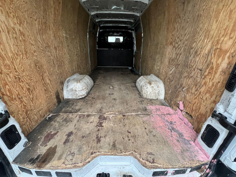 Renault Master 135DCI Furgon Maxi L4H2 One Owner - 厢式货车:图1 Renault Master 135DCI Furgon Maxi L4H2 One Owner - 厢式货车:图1