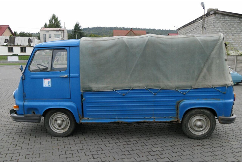 Renault R21 / ESTAFETTE 1000 / OLDTIMER / 1970 YEAR / 38 000 KM !! - 平板货车:图5 Renault R21 / ESTAFETTE 1000 / OLDTIMER / 1970 YEAR / 38 000 KM !! - 平板货车:图5