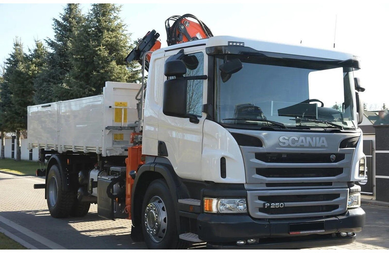 Scania P 250 - 3 way tipper + crane - 翻斗车, 起重车:图2 Scania P 250 - 3 way tipper + crane - 翻斗车, 起重车:图2
