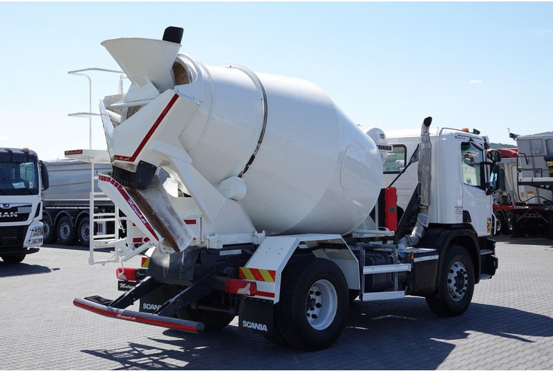 Scania P 320 / BETONOMIESZARKA / GRUSZKA / 6 m3 / EURO 6 - 混凝土搅拌车:图4 Scania P 320 / BETONOMIESZARKA / GRUSZKA / 6 m3 / EURO 6 - 混凝土搅拌车:图4