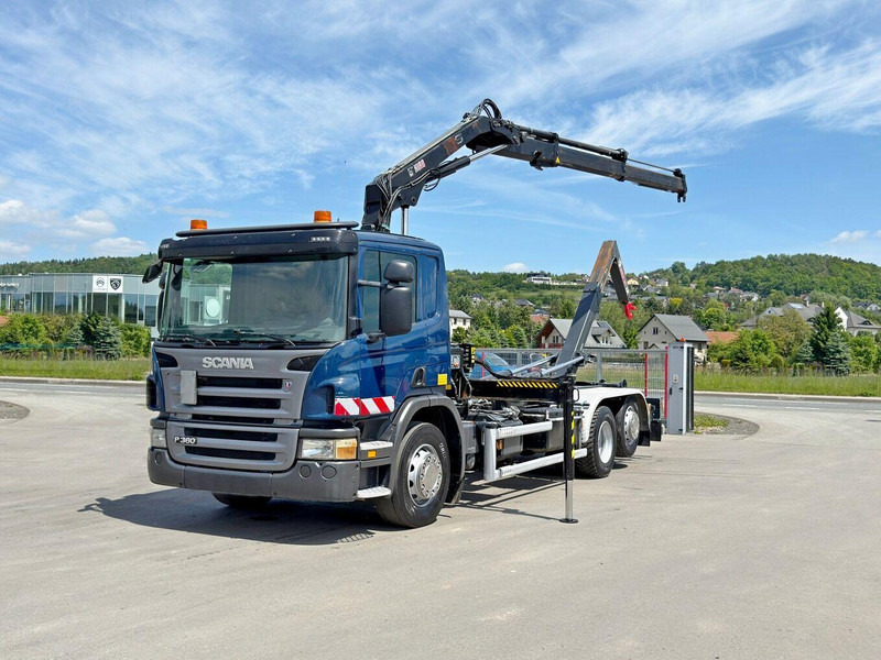 Scania P 360 * ABROLLKIPPER * HIAB 111 BS -2 HIDUO/FUNK - 吊钩升降车, 起重车:图2 Scania P 360 * ABROLLKIPPER * HIAB 111 BS -2 HIDUO/FUNK - 吊钩升降车, 起重车:图2
