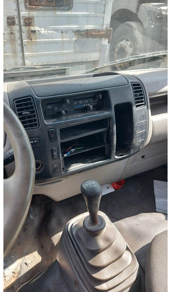 Toyota Dyna 150 3,0 D - Koffer - 厢式货车:图5 Toyota Dyna 150 3,0 D - Koffer - 厢式货车:图5