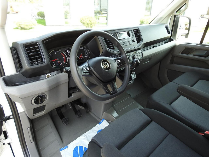 Volkswagen CRAFTER PLANDEKA 10 PALET WEBASTO TEMPOMAT KLIMATYZACJA LEDY 18 - 侧帘货车:图2 Volkswagen CRAFTER PLANDEKA 10 PALET WEBASTO TEMPOMAT KLIMATYZACJA LEDY 18 - 侧帘货车:图2