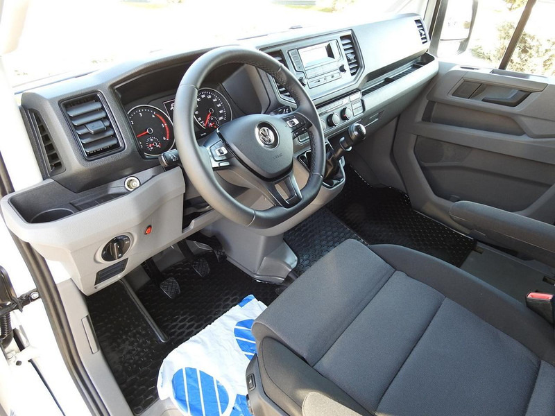 Volkswagen CRAFTER PLANDEKA 10 PALET WEBASTO TEMPOMAT KLIMATYZACJA LEDY PNE - 侧帘货车:图2 Volkswagen CRAFTER PLANDEKA 10 PALET WEBASTO TEMPOMAT KLIMATYZACJA LEDY PNE - 侧帘货车:图2