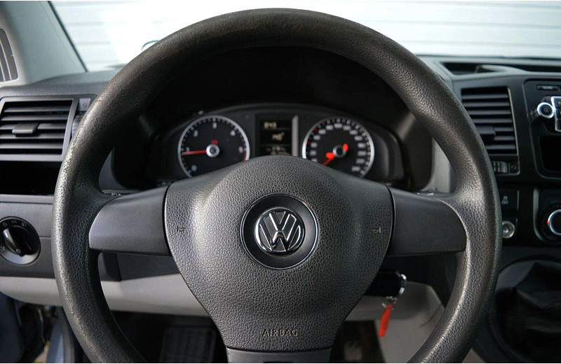 小型巴士, 小型客车 Volkswagen Transporter T5 9-sits 9 Person TOP:图11 小型巴士, 小型客车 Volkswagen Transporter T5 9-sits 9 Person TOP:图11