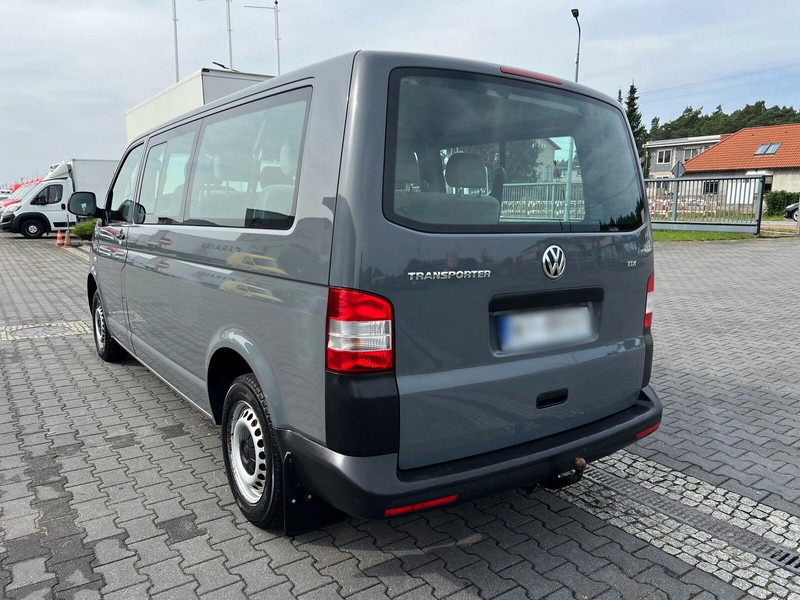 Volkswagen Transporter T5 Brygadówka, Osobowy, 9-miejsc, Jeden Właściciel, - 小型巴士, 小型客车:图3 Volkswagen Transporter T5 Brygadówka, Osobowy, 9-miejsc, Jeden Właściciel, - 小型巴士, 小型客车:图3