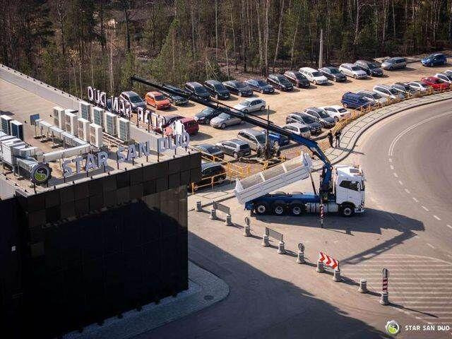 Volvo FH 16.550 8x4 Palfinger PK 34002-SH Crane Kippe - 翻斗车, 起重车:图5 Volvo FH 16.550 8x4 Palfinger PK 34002-SH Crane Kippe - 翻斗车, 起重车:图5