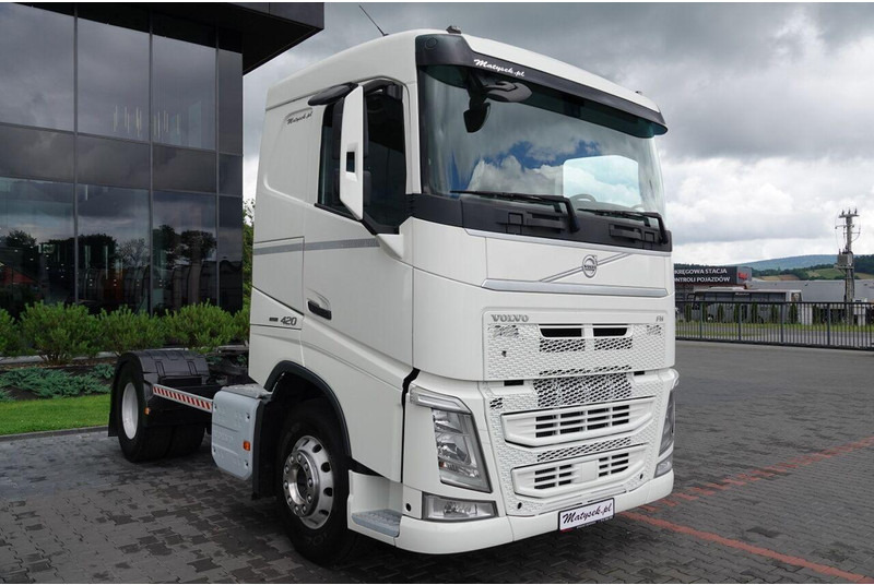 Volvo FH 420 / 13 L / PEŁNY ADR / 2017 ROK / NISKA KABINA / SPROWADZON - 牵引车:图3 Volvo FH 420 / 13 L / PEŁNY ADR / 2017 ROK / NISKA KABINA / SPROWADZON - 牵引车:图3