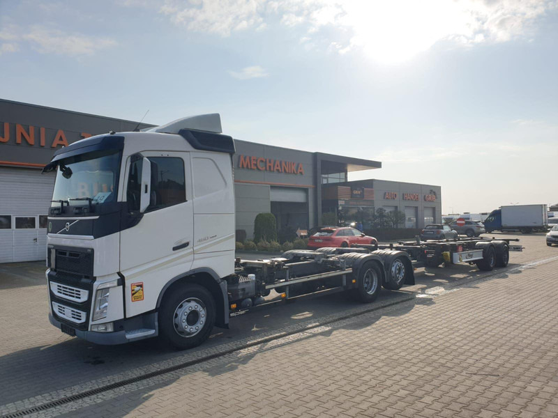 Volvo FH 460 EURO 6 BDF SWAP CHASSIS + TRAILER FLIEGL TWP180 - 驾驶室底盘卡车:图1 Volvo FH 460 EURO 6 BDF SWAP CHASSIS + TRAILER FLIEGL TWP180 - 驾驶室底盘卡车:图1