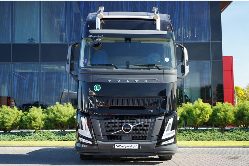 Volvo FH 500 / 2025 ROK / 97 TYS KM / XXL / I-SHIFT - 牵引车:图4 Volvo FH 500 / 2025 ROK / 97 TYS KM / XXL / I-SHIFT - 牵引车:图4