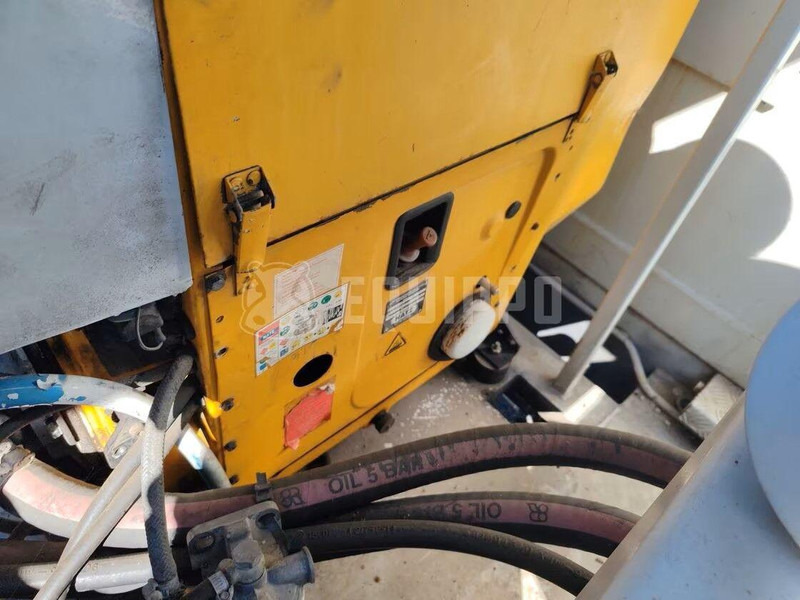 卡车, 起重车 Volvo FL12 - Mounted boom lift truck:图17 卡车, 起重车 Volvo FL12 - Mounted boom lift truck:图17