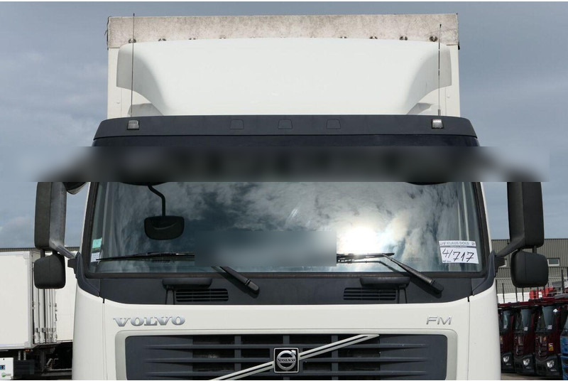 Volvo FM 300 - Curtain side truck - 侧帘卡车:图5 Volvo FM 300 - Curtain side truck - 侧帘卡车:图5