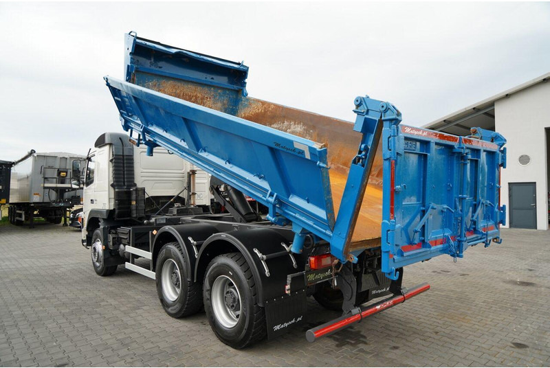 Volvo FM 360 / 6x4 / WYWROTKA DWUSTRONNA / HYDROBURTA / MANUAL / SPROW - 翻斗车:图4 Volvo FM 360 / 6x4 / WYWROTKA DWUSTRONNA / HYDROBURTA / MANUAL / SPROW - 翻斗车:图4