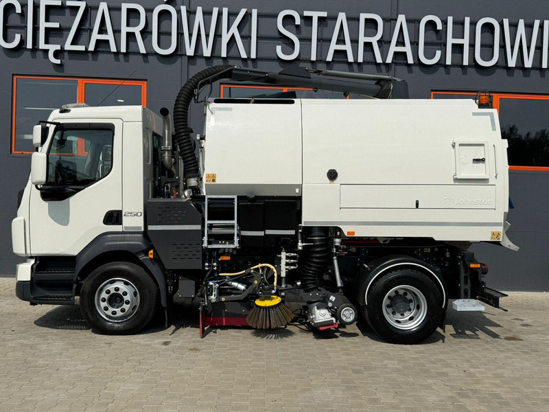 Volvo VOLVO FL 15.250 Euro 6 // zamiatarka dwustronna JOHNSTON VT652 - 道路清扫机:图2 Volvo VOLVO FL 15.250 Euro 6 // zamiatarka dwustronna JOHNSTON VT652 - 道路清扫机:图2