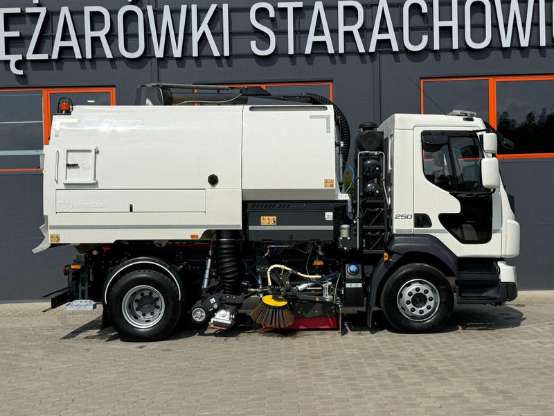 Volvo VOLVO FL 15.250 Euro 6 // zamiatarka dwustronna JOHNSTON VT652 - 道路清扫机:图5 Volvo VOLVO FL 15.250 Euro 6 // zamiatarka dwustronna JOHNSTON VT652 - 道路清扫机:图5