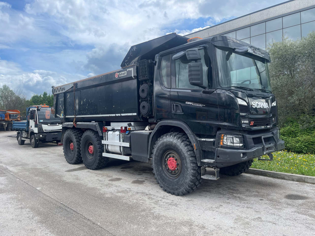 SCANIA P450 XT - 翻斗车:图1 SCANIA P450 XT - 翻斗车:图1