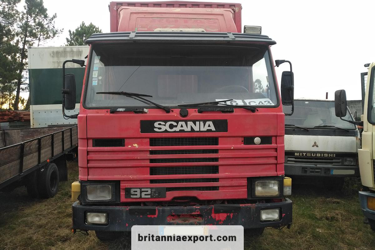 SCANIA P 92H | 6x2 10 tyres | On springs | 26 ton - 侧帘卡车:图3 SCANIA P 92H | 6x2 10 tyres | On springs | 26 ton - 侧帘卡车:图3