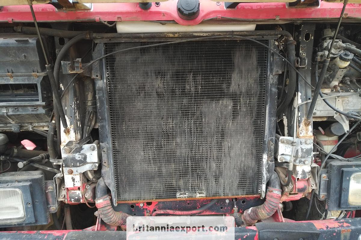 SCANIA P 92H | 6x2 10 tyres | On springs | 26 ton - 侧帘卡车:图4 SCANIA P 92H | 6x2 10 tyres | On springs | 26 ton - 侧帘卡车:图4