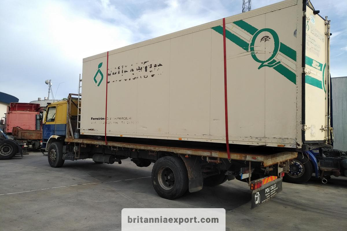 SCANIA P92 | Intercooler | 4x2 6 Tyres | On Springs | 19 Ton | Telma | Flatbed Truck - 栏板式/ 平板卡车:图5 SCANIA P92 | Intercooler | 4x2 6 Tyres | On Springs | 19 Ton | Telma | Flatbed Truck - 栏板式/ 平板卡车:图5