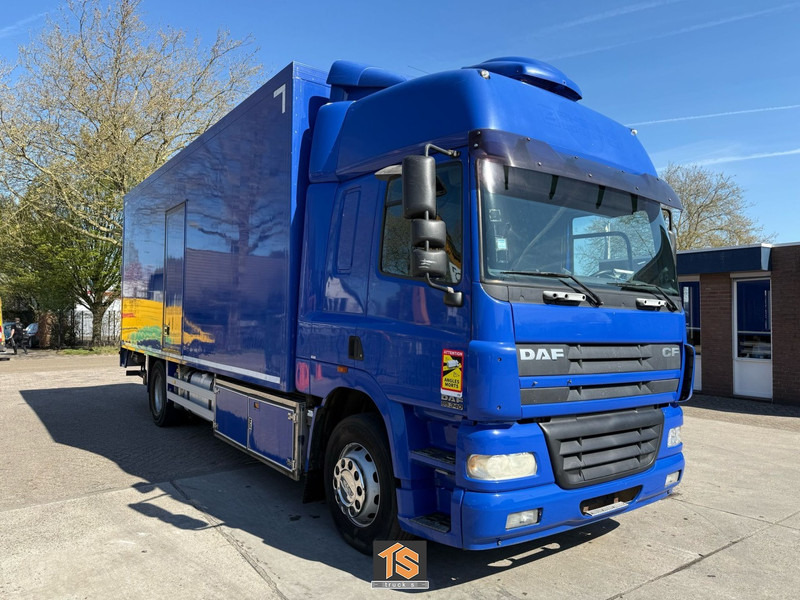 DAF CF85.340 AUTOMATIC - EURO 3 - BELGIUM TOP - 厢式卡车:图2 DAF CF85.340 AUTOMATIC - EURO 3 - BELGIUM TOP - 厢式卡车:图2