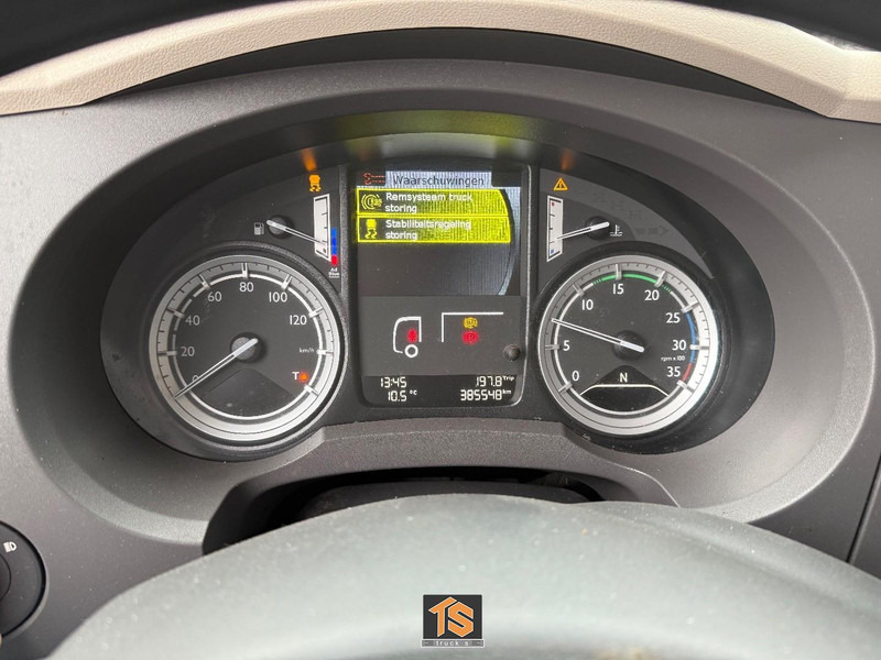 厢式卡车 DAF LF 290 - 19 TON - LADEBORDWAND - BELGIUM TOP TRUCK:图9 厢式卡车 DAF LF 290 - 19 TON - LADEBORDWAND - BELGIUM TOP TRUCK:图9