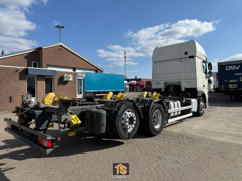 DAF XF 480 FAN SSC - LBW - RETARDER - BDF - KLIMA - GERMAN TRUCK - TOP! - 集装箱运输车/ 可拆卸车身的卡车:图4 DAF XF 480 FAN SSC - LBW - RETARDER - BDF - KLIMA - GERMAN TRUCK - TOP! - 集装箱运输车/ 可拆卸车身的卡车:图4