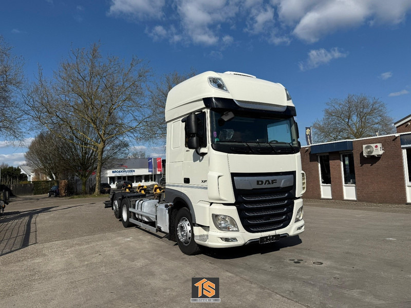 DAF XF 480 FAN SSC - LBW - RETARDER - BDF - KLIMA - GERMAN TRUCK - TOP! - 集装箱运输车/ 可拆卸车身的卡车:图2 DAF XF 480 FAN SSC - LBW - RETARDER - BDF - KLIMA - GERMAN TRUCK - TOP! - 集装箱运输车/ 可拆卸车身的卡车:图2