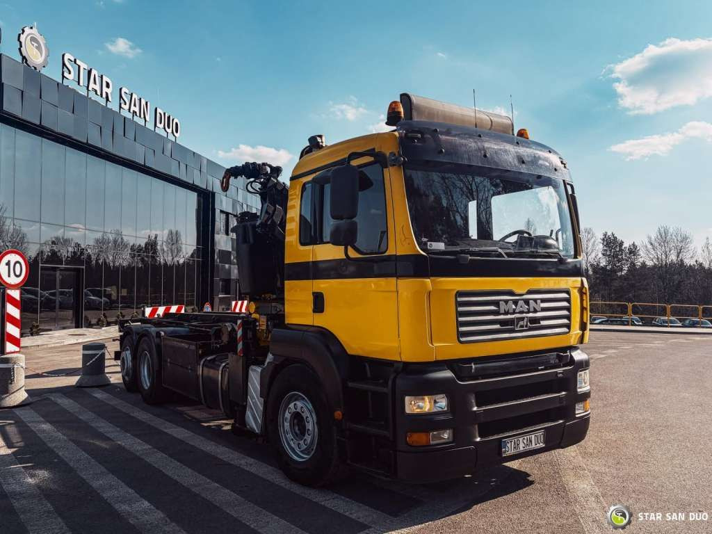 MAN TGA 18.440 6x2 FASSI F 210 A.24 Crane Rotator - 起重车:图4 MAN TGA 18.440 6x2 FASSI F 210 A.24 Crane Rotator - 起重车:图4