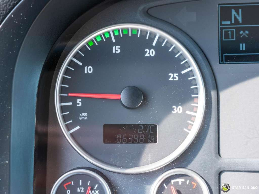 起重车 MAN TGM 18.250 4x4 Fassi F215A.0.23 Active HDS Cran:图14 起重车 MAN TGM 18.250 4x4 Fassi F215A.0.23 Active HDS Cran:图14