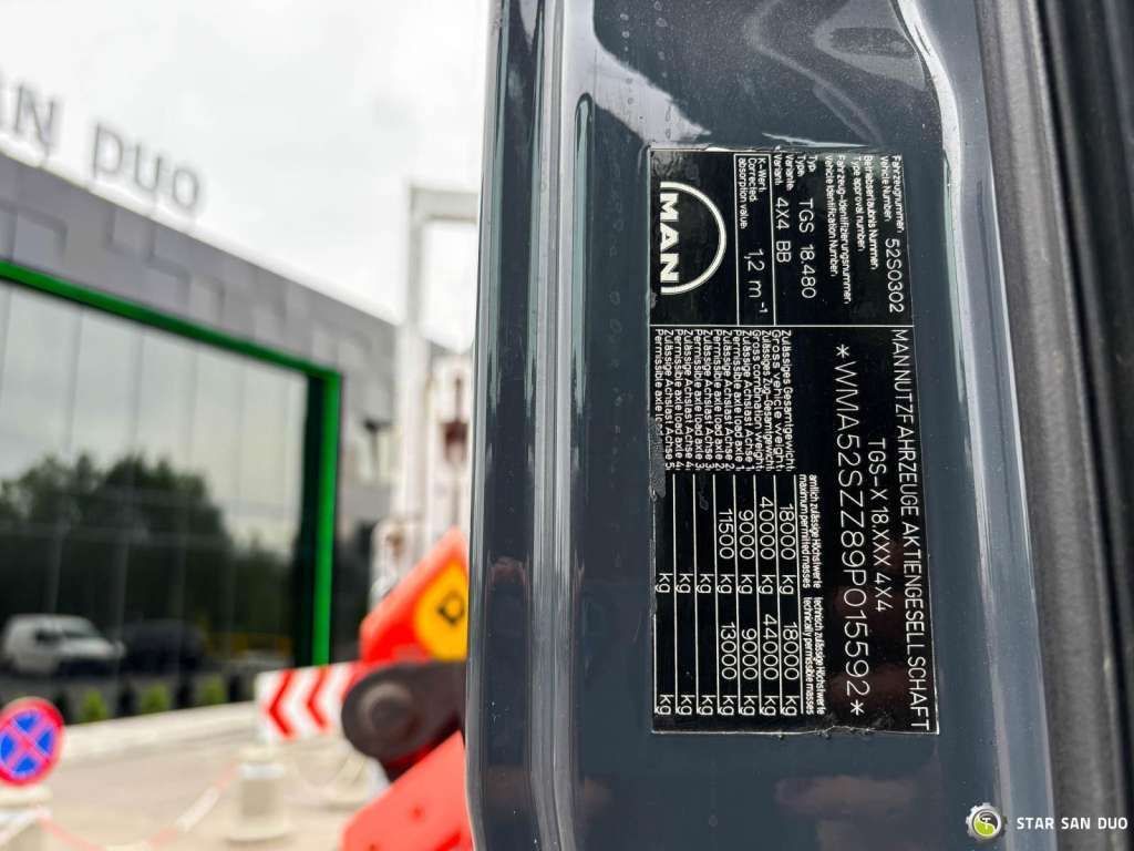 翻斗车 MAN  TGS 18.480  PALFINGER PK 16502 HDS Crane,Kipper MAN  TGS 18.480  PALFINGER PK 16502 HDS Crane,Kipper：图21