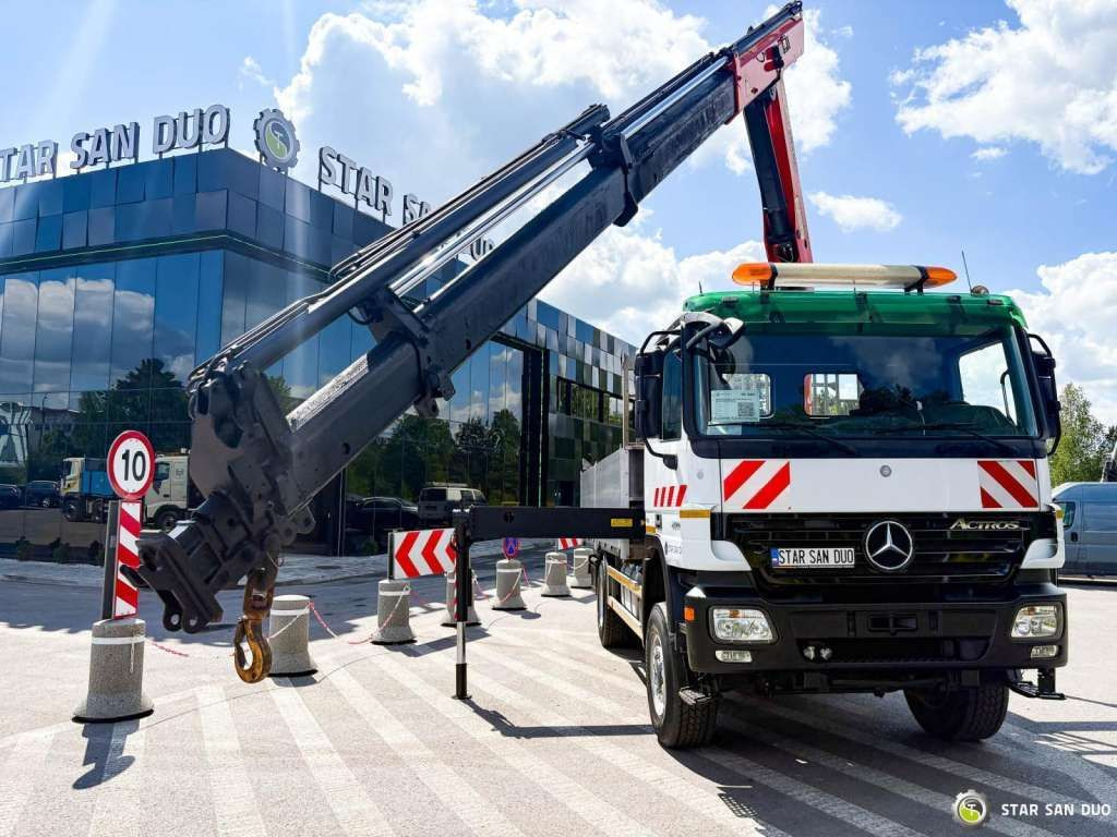 Mercedes-Benz ACTROS 2044A 4x4 Palfinger PK 20002 hds Crane - 起重车:图4 Mercedes-Benz ACTROS 2044A 4x4 Palfinger PK 20002 hds Crane - 起重车:图4