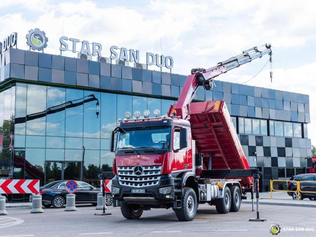 Mercedes-Benz AROCS 3345 6x6 HMF 3220 Winch Crane Tipper - 翻斗车:图1 Mercedes-Benz AROCS 3345 6x6 HMF 3220 Winch Crane Tipper - 翻斗车:图1