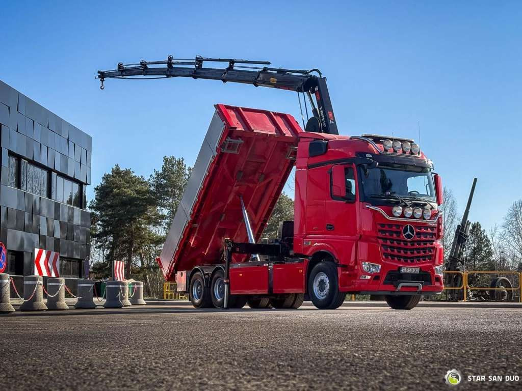 Mercedes-Benz AROCS 3358L 6x4 HIAB 192X-HIPRO E-6 Crane Kippe - 起重车:图3 Mercedes-Benz AROCS 3358L 6x4 HIAB 192X-HIPRO E-6 Crane Kippe - 起重车:图3