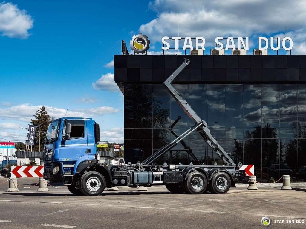 Tatra T158 PHOENIX 6x6 Euro 6 - 驾驶室底盘卡车:图2 Tatra T158 PHOENIX 6x6 Euro 6 - 驾驶室底盘卡车:图2