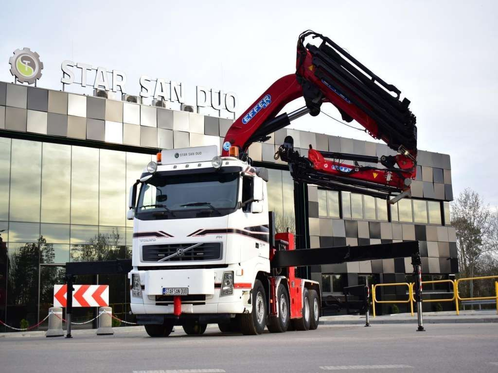 Volvo FH 520 8x2 EFFER 850 Fly Jib Winch 5th - 起重车, 牵引车:图2 Volvo FH 520 8x2 EFFER 850 Fly Jib Winch 5th - 起重车, 牵引车:图2