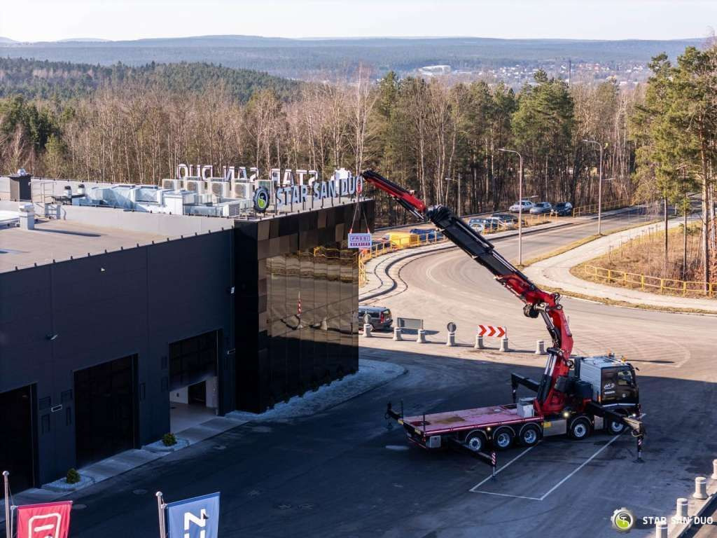 Volvo FH 540 10x4 FASSI F1950 FLY JIB WINCH 46m !!! Volvo FH 540 10x4 FASSI F1950 FLY JIB WINCH 46m !!! - 起重车:图3 Volvo FH 540 10x4 FASSI F1950 FLY JIB WINCH 46m !!! Volvo FH 540 10x4 FASSI F1950 FLY JIB WINCH 46m !!! - 起重车:图3