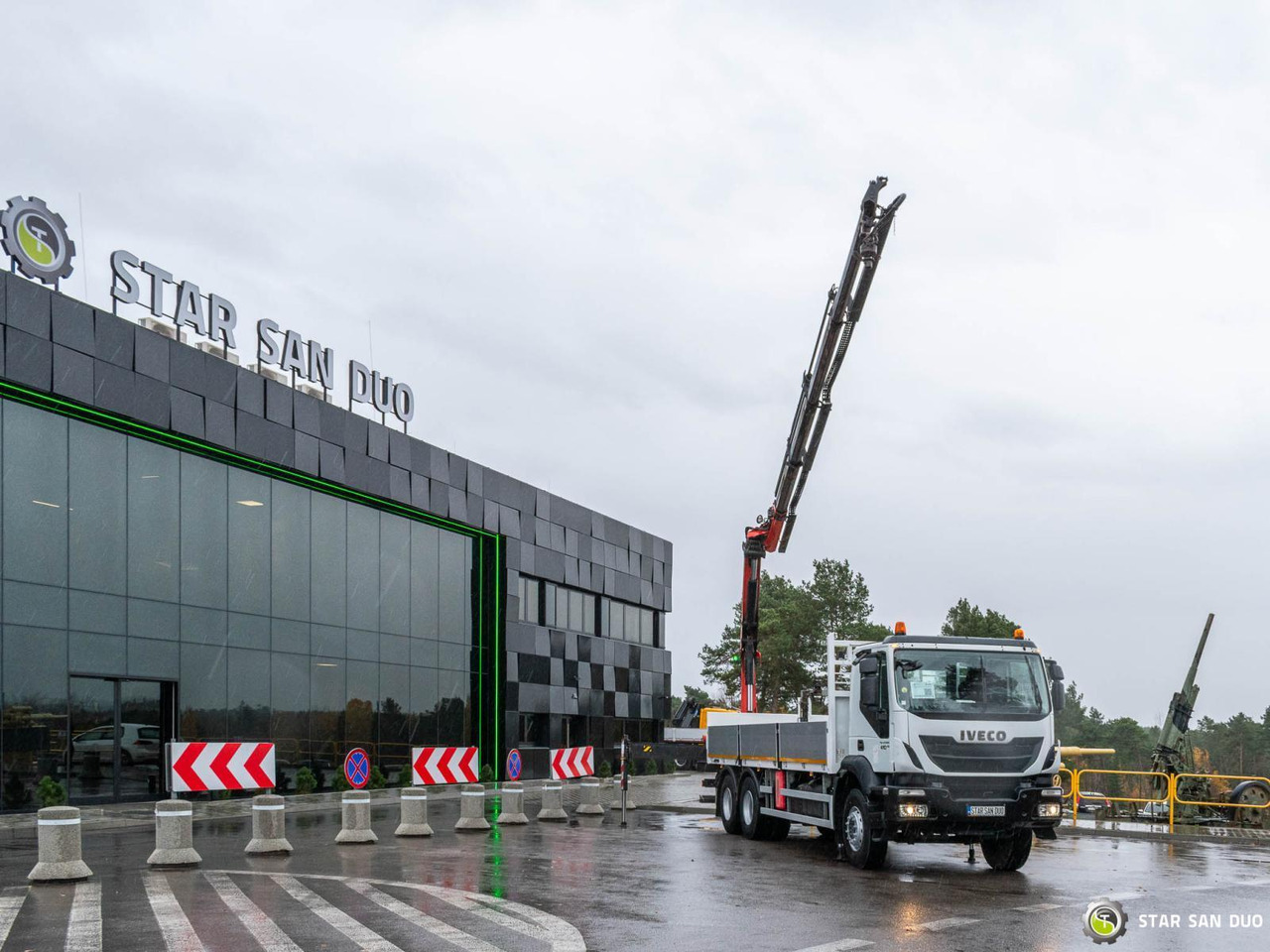 - 起重车:图4 - 起重车:图4