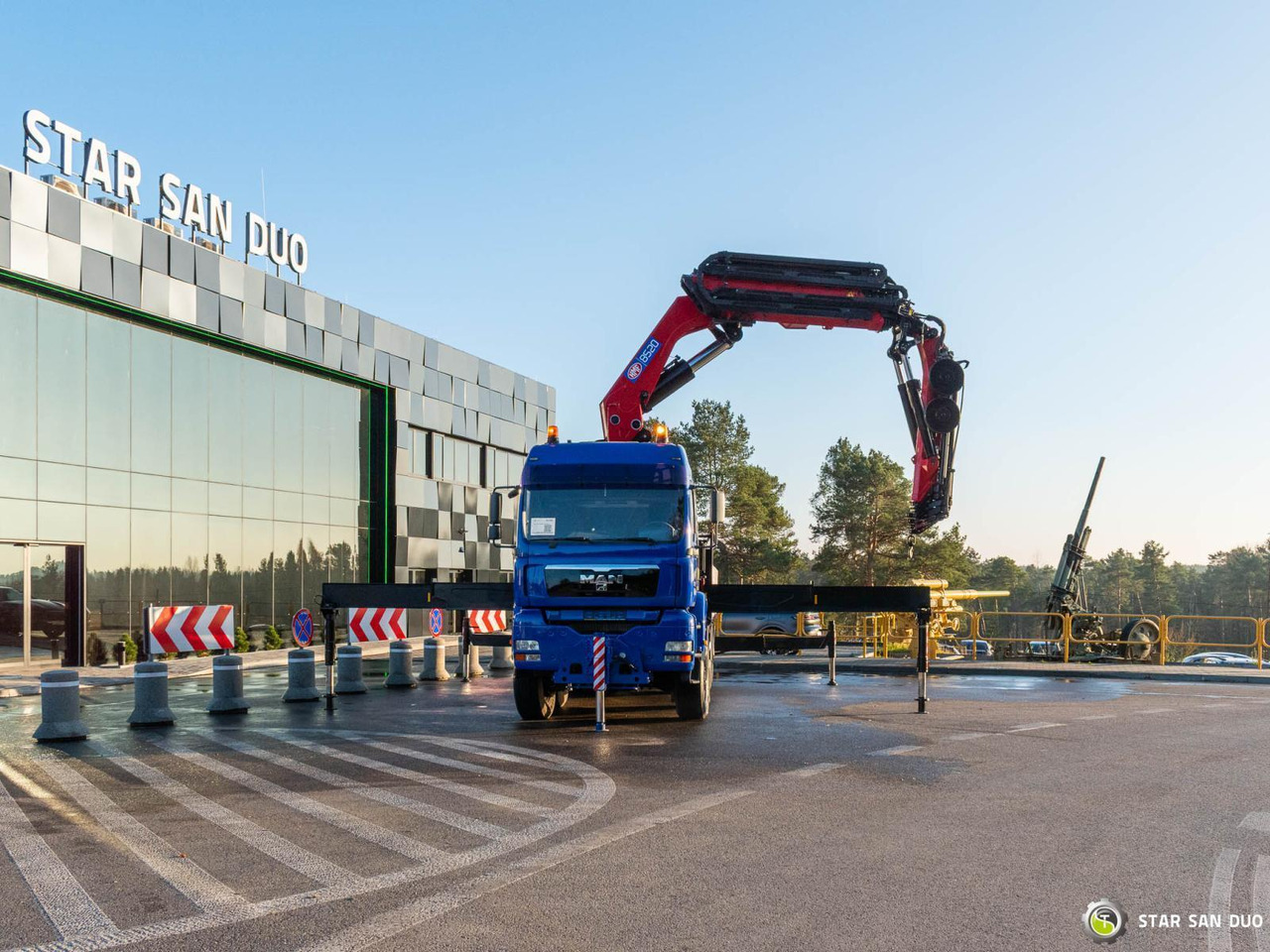 - 起重车:图4 - 起重车:图4