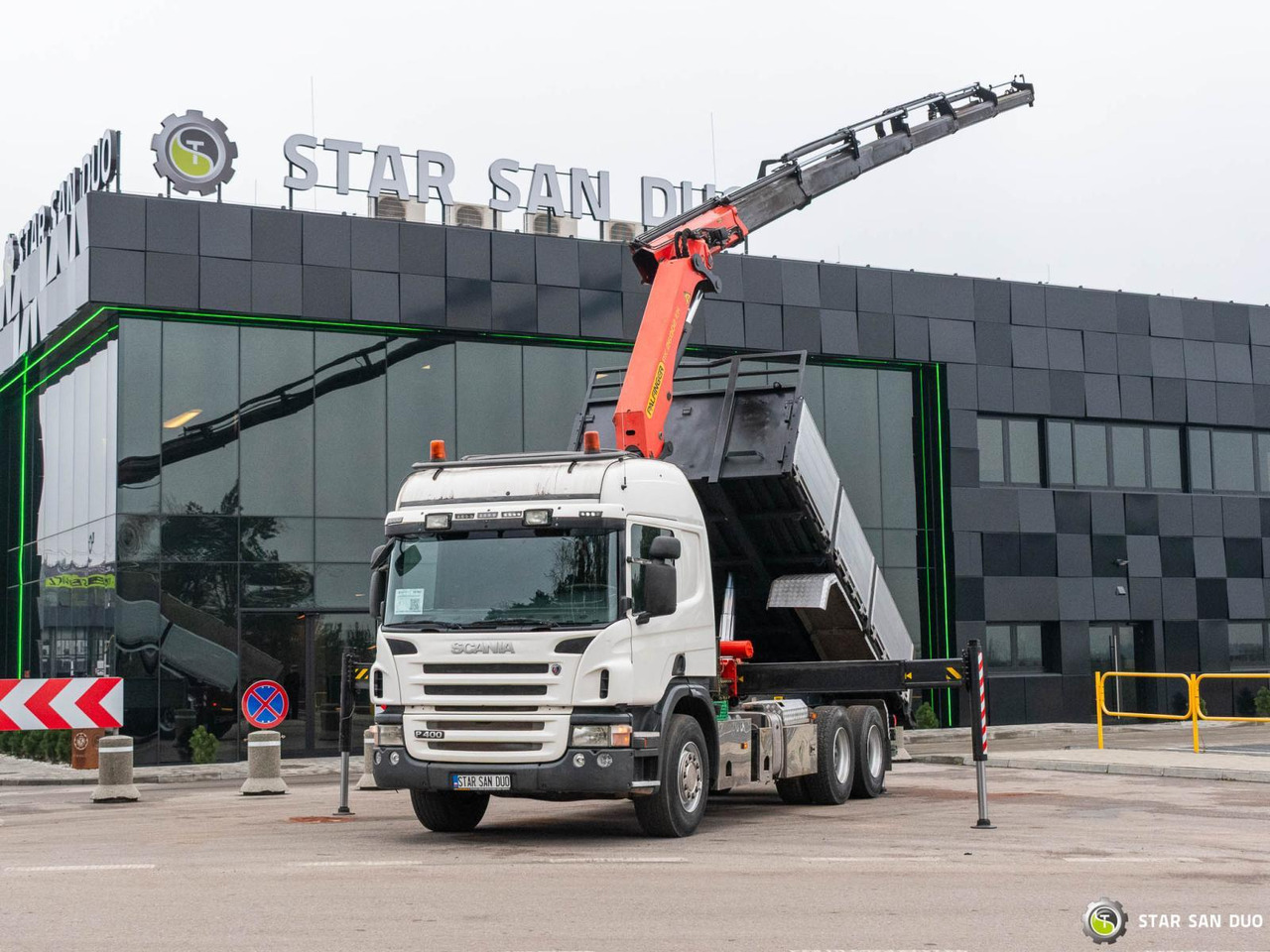 - 起重车:图2 - 起重车:图2