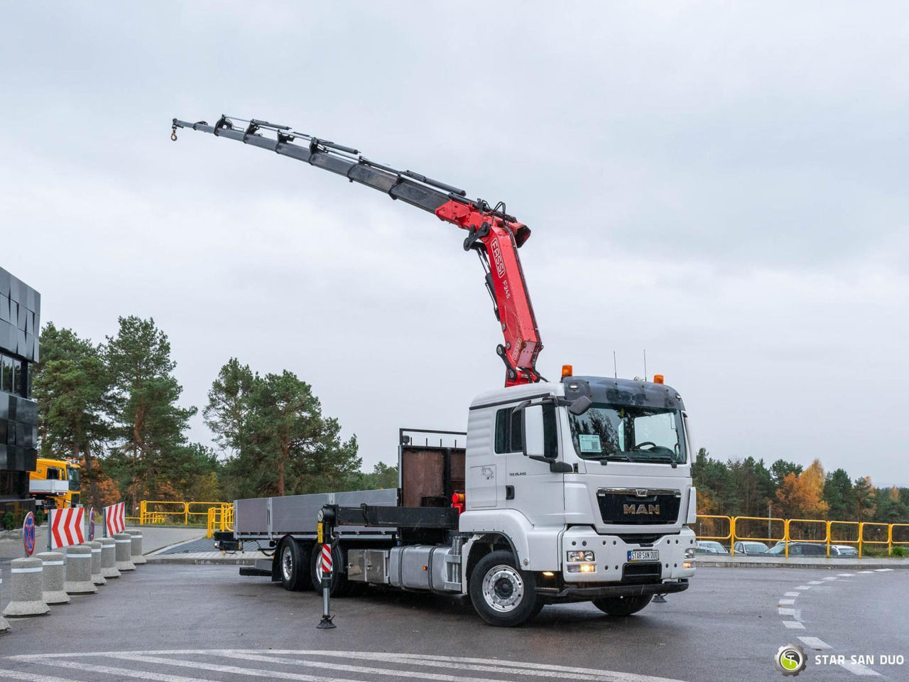 - 起重车:图4 - 起重车:图4